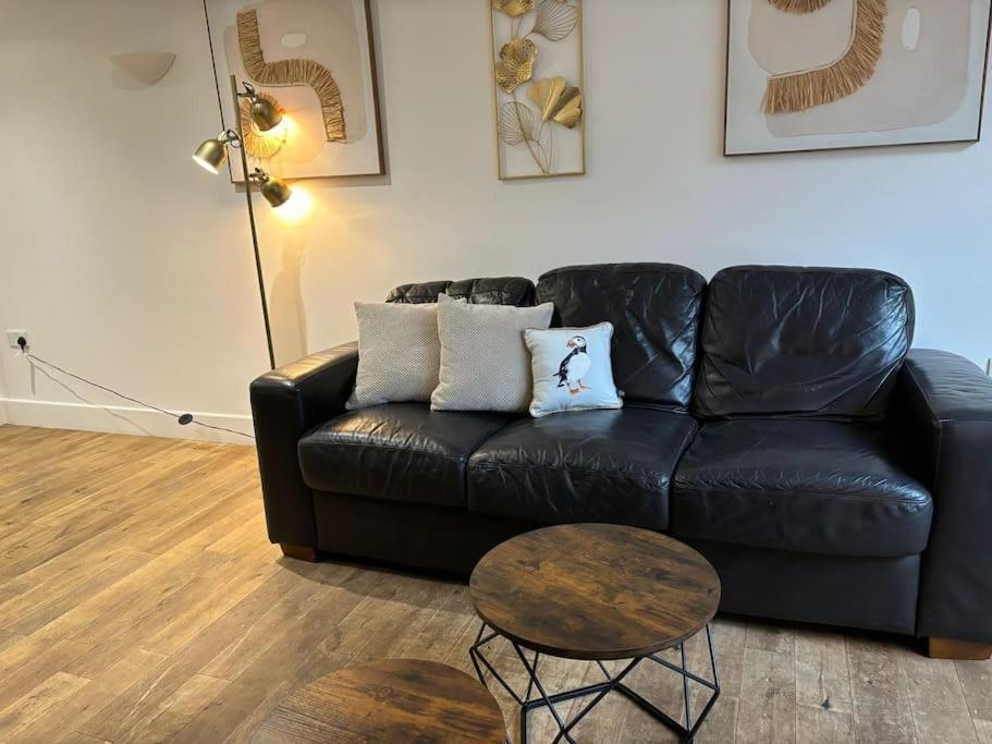 The Urban Retreat 4bdr Sleep 14 Hébergement de vacances *